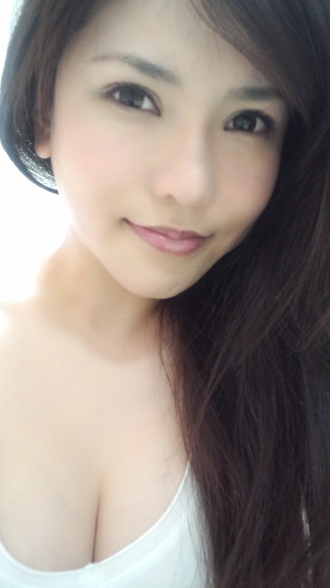 冲田杏梨_360百科