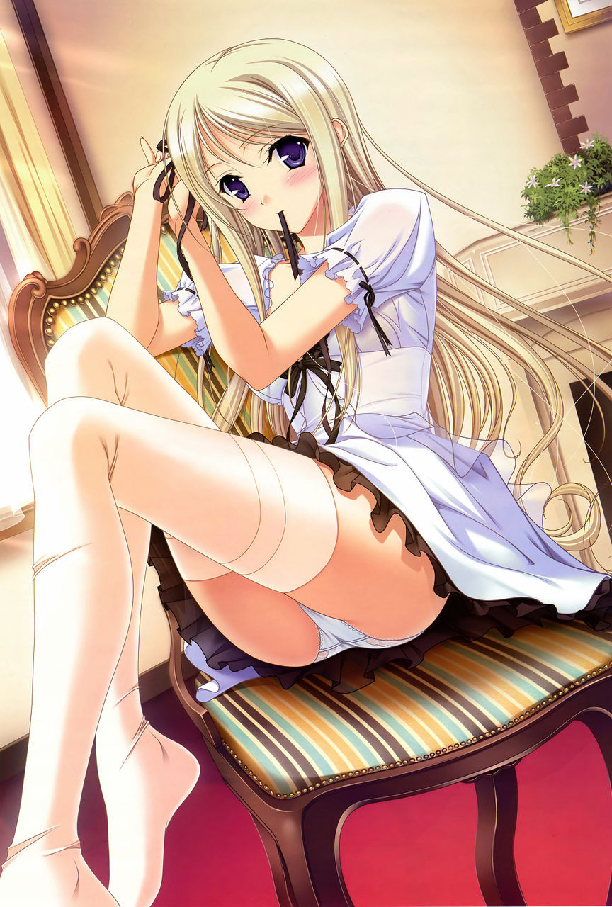 和姐姐西尔维娅严肃认真的性格相反