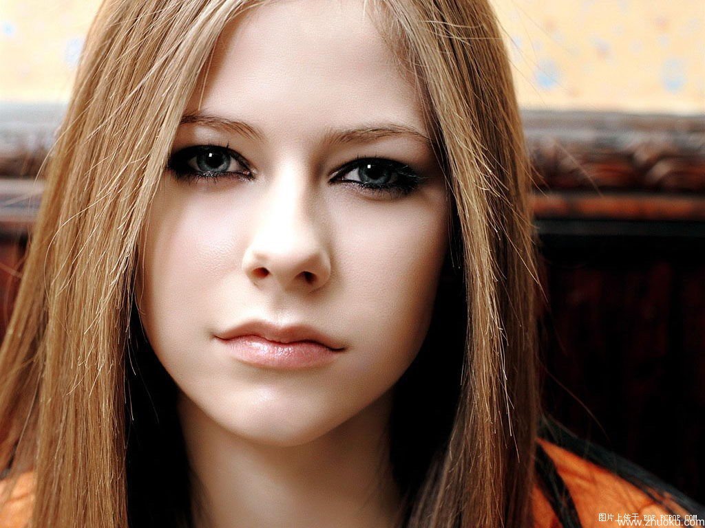 Avril Lavigne 艾薇儿图片-96 - 摇滚壁纸网