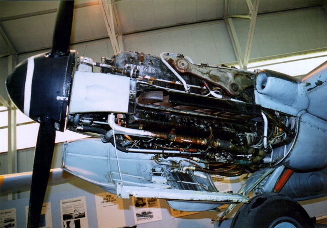 1943年初,这个大队被调到了突尼斯,开始全部换装me210a1.