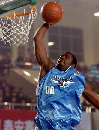 cba篮板王奥拉迈德-奥德杰